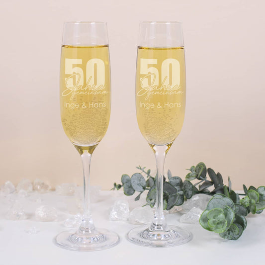 Sektgläser "50 Jahre gemeinsam" mit Namensgravur
