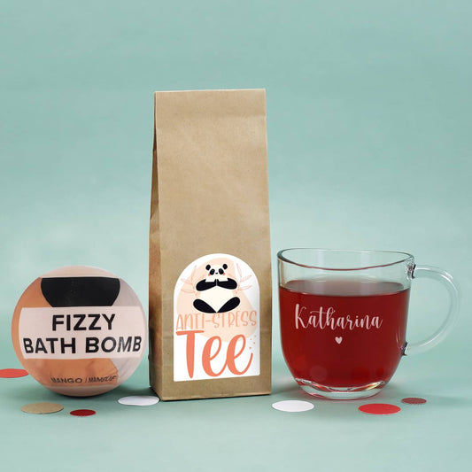 Badebombe, 100 g Packung Tee und passendes Teeglas mit Namensgravur