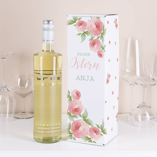 Flaschenverpackung zu Ostern bedruckt mit Name und mit Weißweinflasche