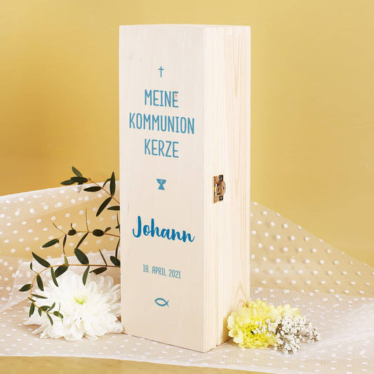 Geschenkbox für Kommunionkerze - mit Name und Datum in blau