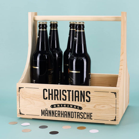 Holzträger für Flaschen als Männerhandtasche mit Name bedruckt