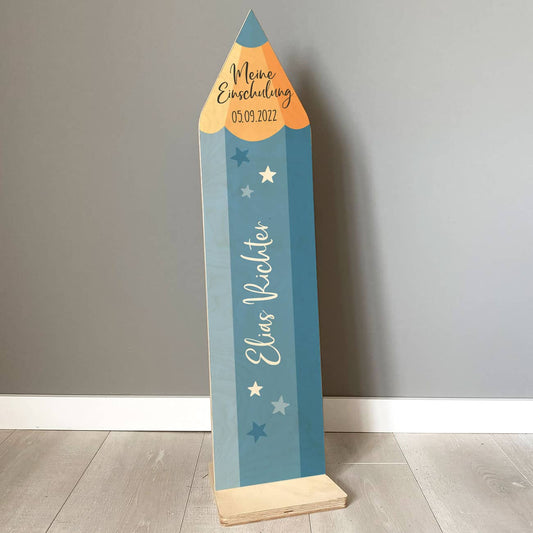 Schöner Holzaufsteller mit Standfuß zur Einschulung