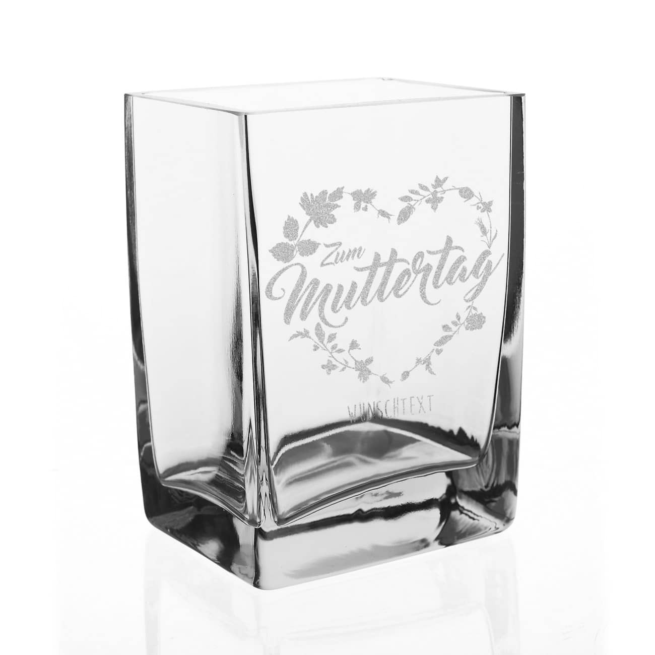 Vase zum Muttertag mit Blumenherz und individueller Gravur