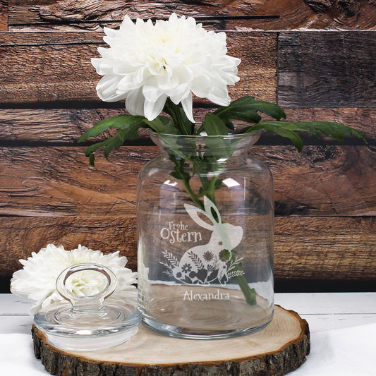 Frohe Ostern - gravierte Glasdose mit Osterhasenmotiv, Frühlingsblumen und Ihrem Wunschnamen