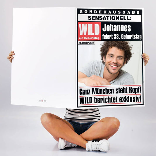 große Glückwunschkarte zum Geburtstag im Aussehen einer Tageszeitung mit Foto und Text
