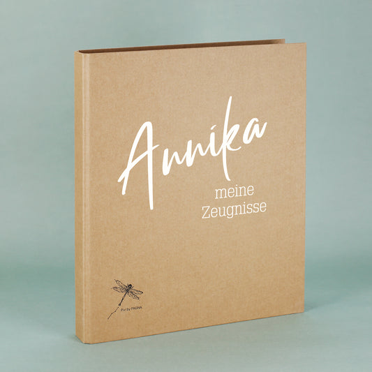 Mappe stehend arrangiert – dekoratives Detailbild