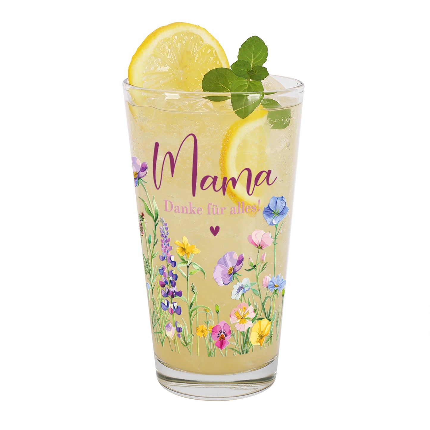 Freigestelltes Trinkglas mit Blumenmotiv und „Mama“-Aufdruck auf weißem Hintergrund.