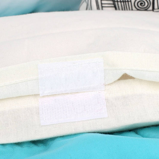 Klettverschluss an der Unterseite vom Bezug