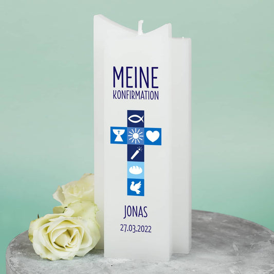 Bedruckte Konfirmationskerze mit blauem Kreuz, Wunschname und einem Datum Ihrer Wahl