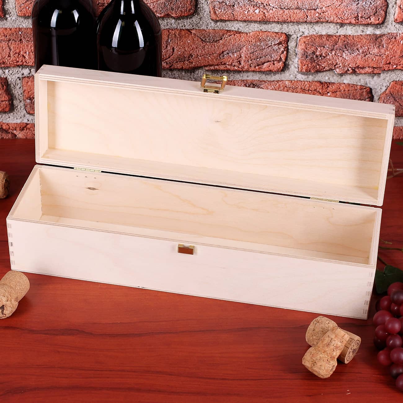 gravierte Holzbox zum Geburtstag - innen