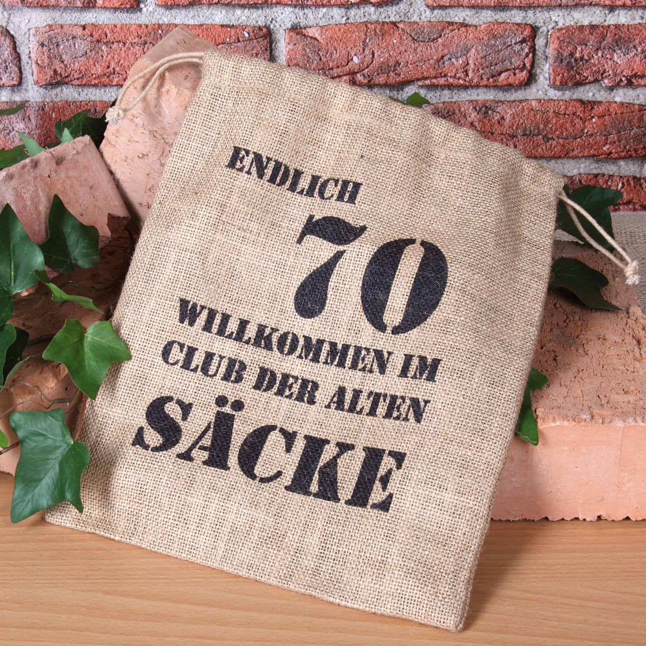 Alter Sack mit Jahreszahl 70