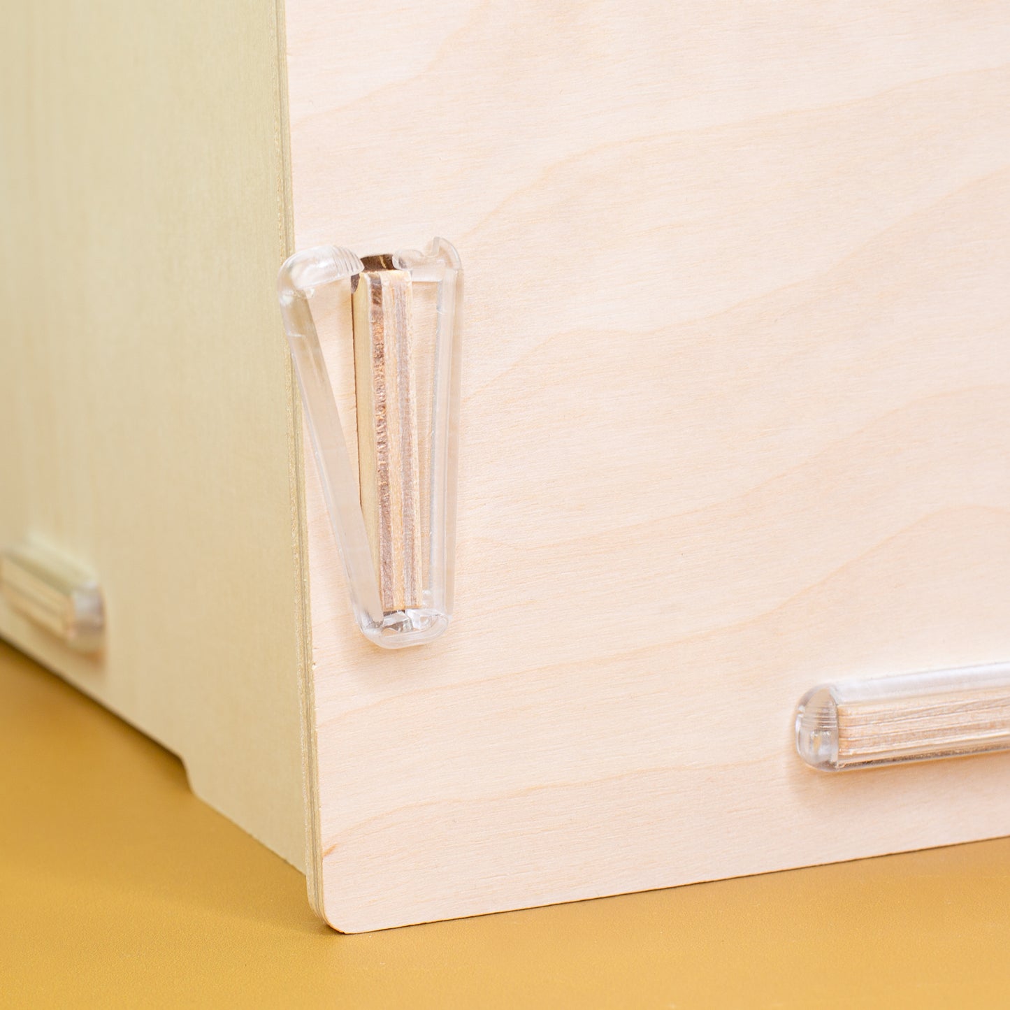 Detailansicht clipfritz® Stecksystem mit transparenten Verbindungsklammern