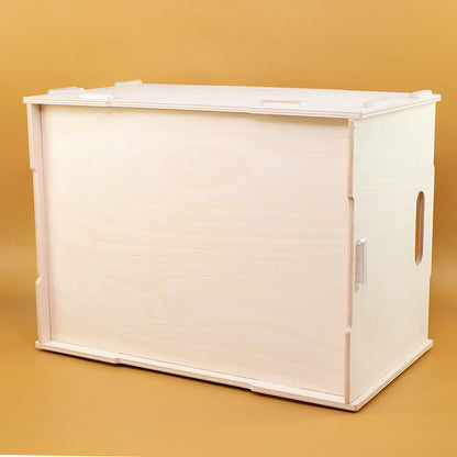 Bodenansicht der clipfritz® Aufbewahrungsbox mit Steckverbindungen