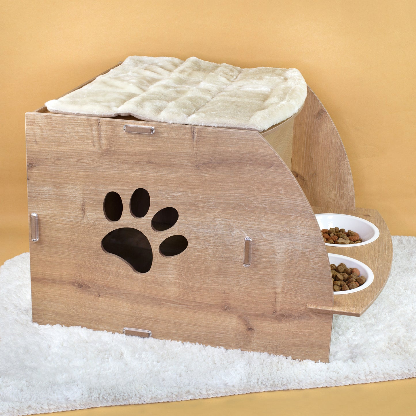 Katzenhaus in Eiche-Optik von der Rückseite mit Pfoten-Ausfräsung, Dachkissen und Futterstation