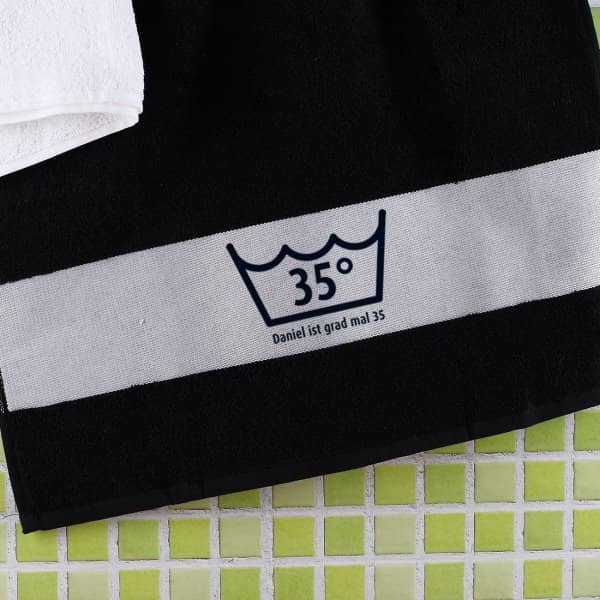 Hantuch mit Namen und Alter