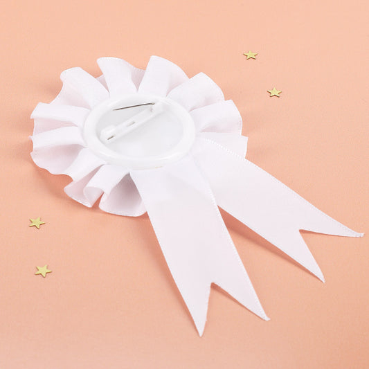 Anstecknadel in weiß passend zum 70. Geburtstag