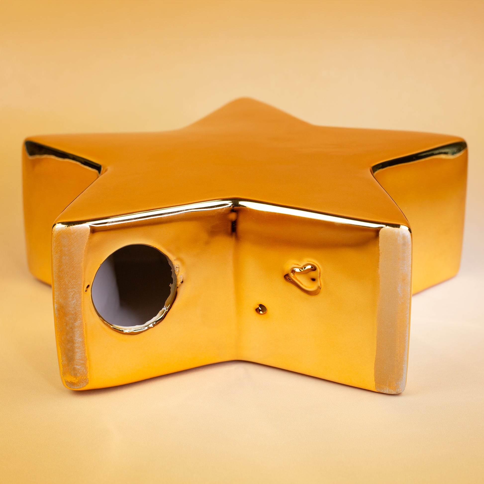 Goldfarbener Keramikstern von Leonardo, Detailfoto