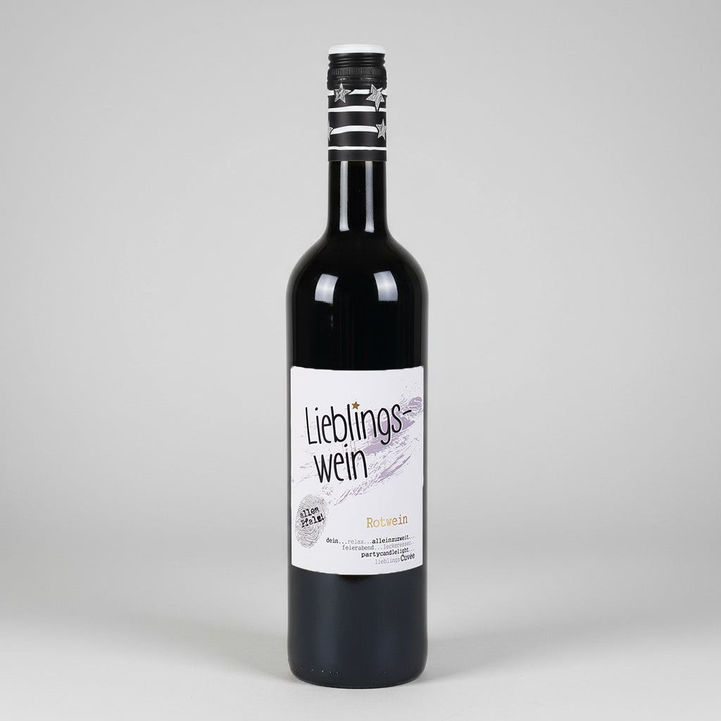 Studioaufnahme der Lieblingswein Rotweinflasche mit Etikett – Deutscher Qualitätswein 0,75 l