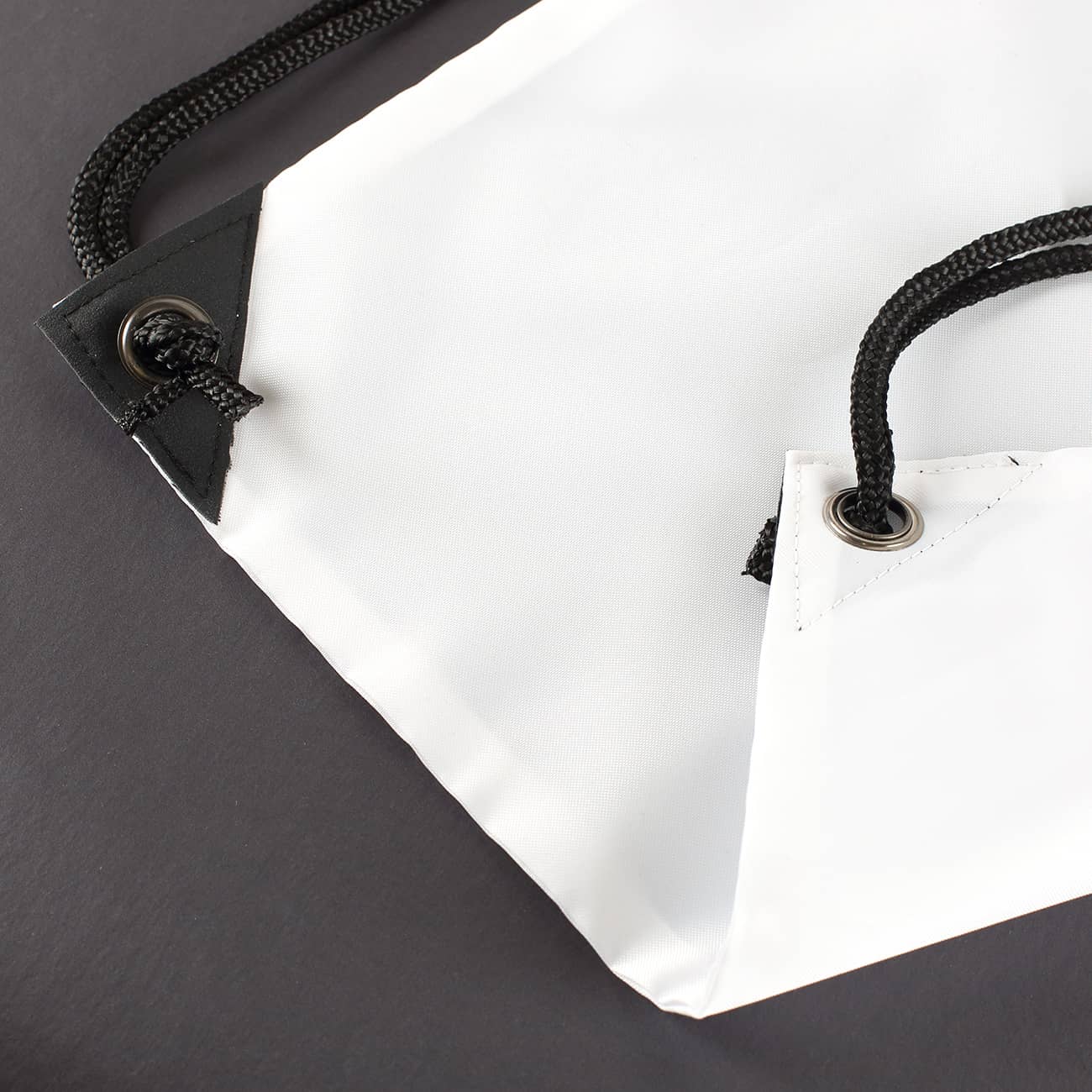 Sportbeutel mit Regenbogenmotiv und Name für Jungen