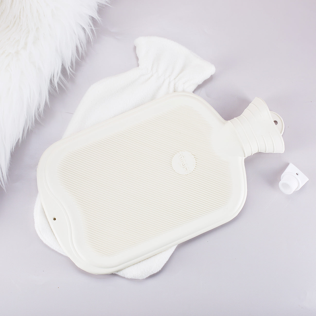 Gummiflasche mit Fleece-Bezug