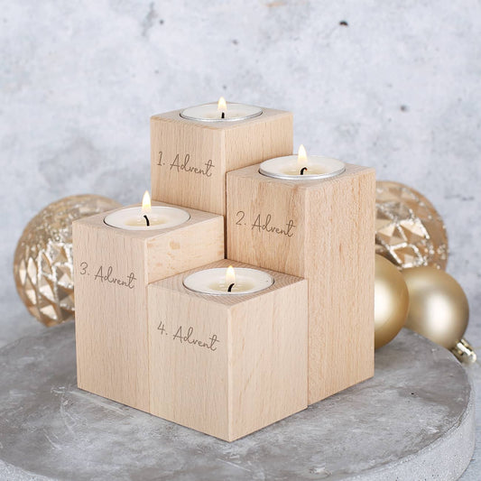 Holz-Adventskranz aus vier Teelichthaltern mit Gravur