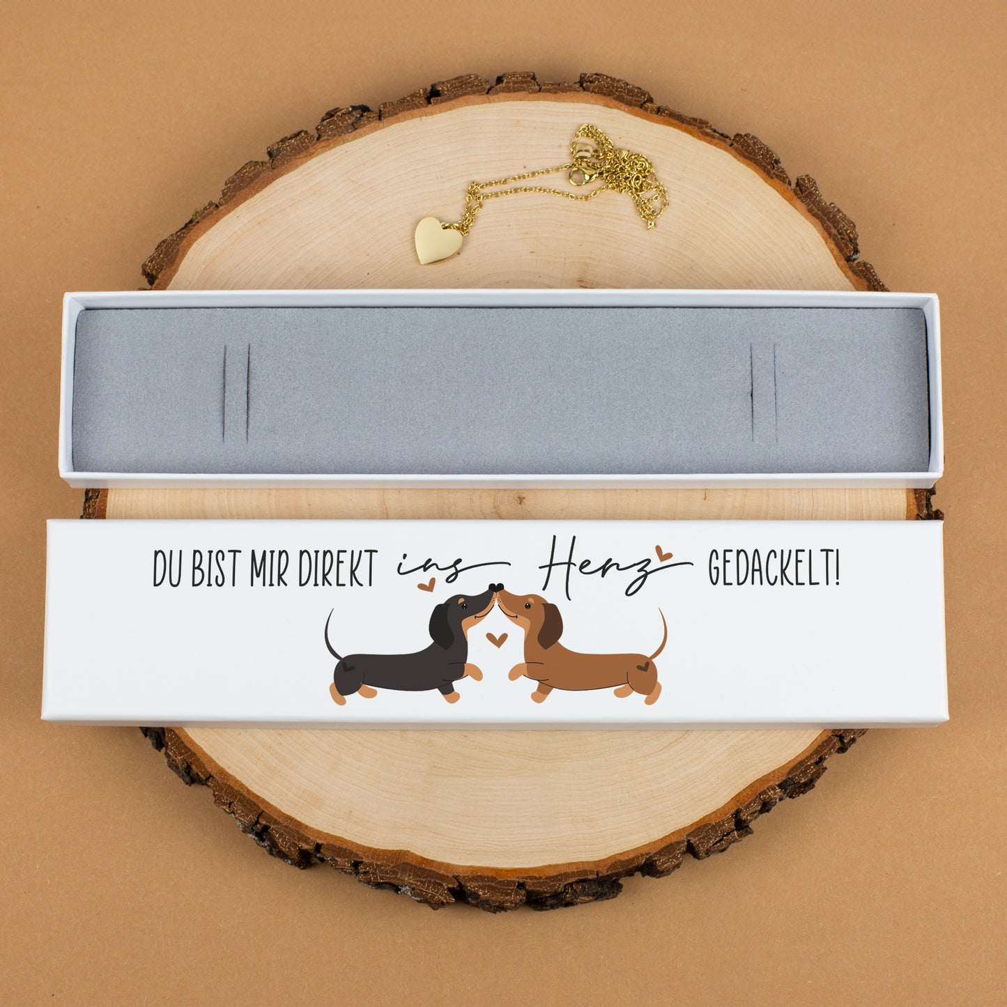 Schmuckverpackung mit Dackel-Motiv & Spruch 'Du bist mir direkt ins Herz gedackelt!' für Paare