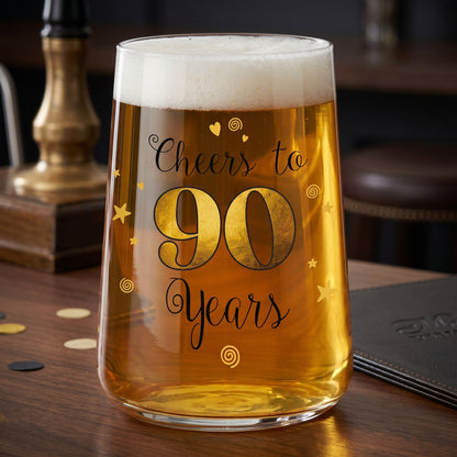 Bierglas zum 90. Geburtstag mit goldfarbener 90, schwarzer Schrift und Schaumkrone