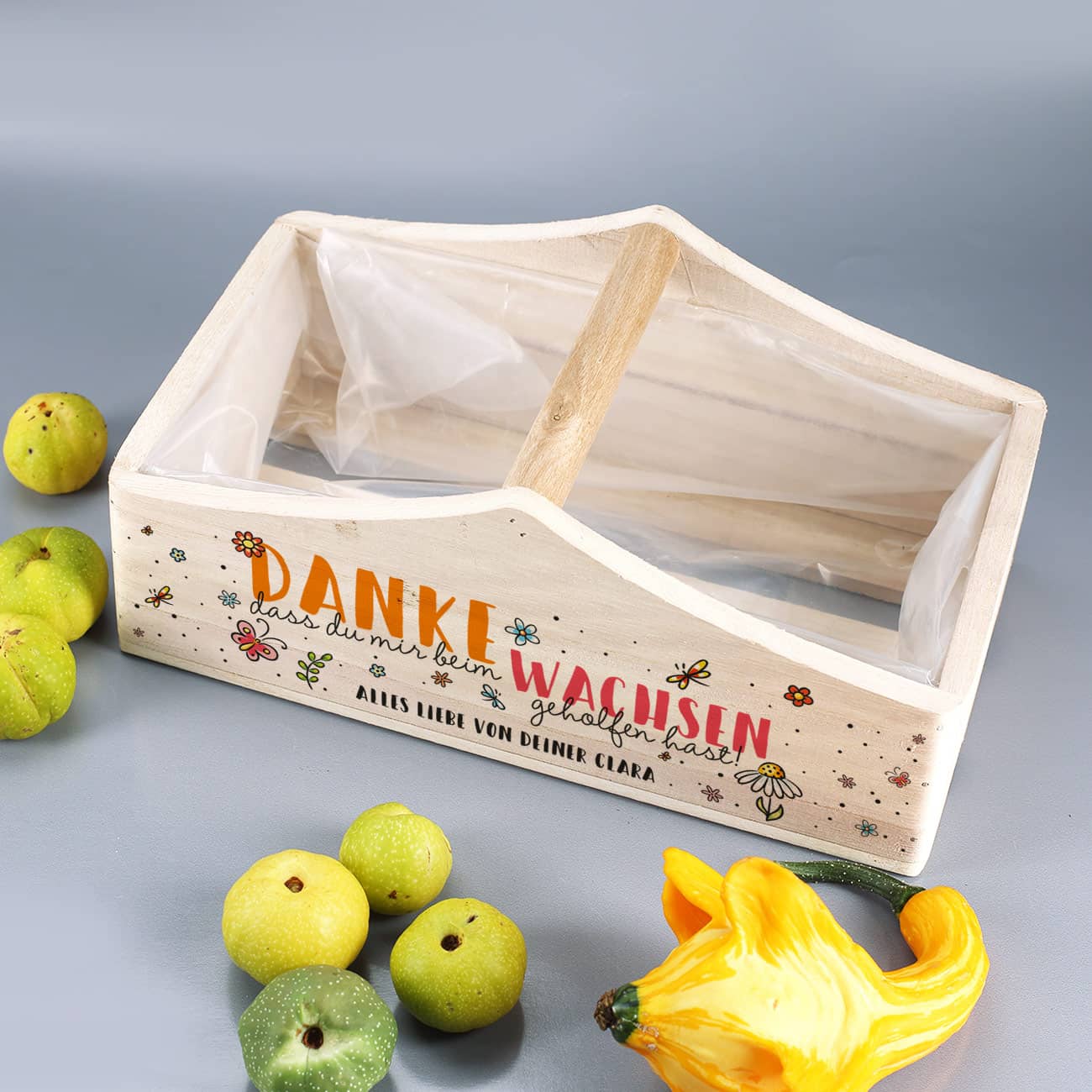 Dekorative Holzkiste als Dankeschön-Präsent zum selbst Bepflanzen