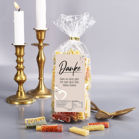 Persönliche Danke-Nudeln mit Etikett