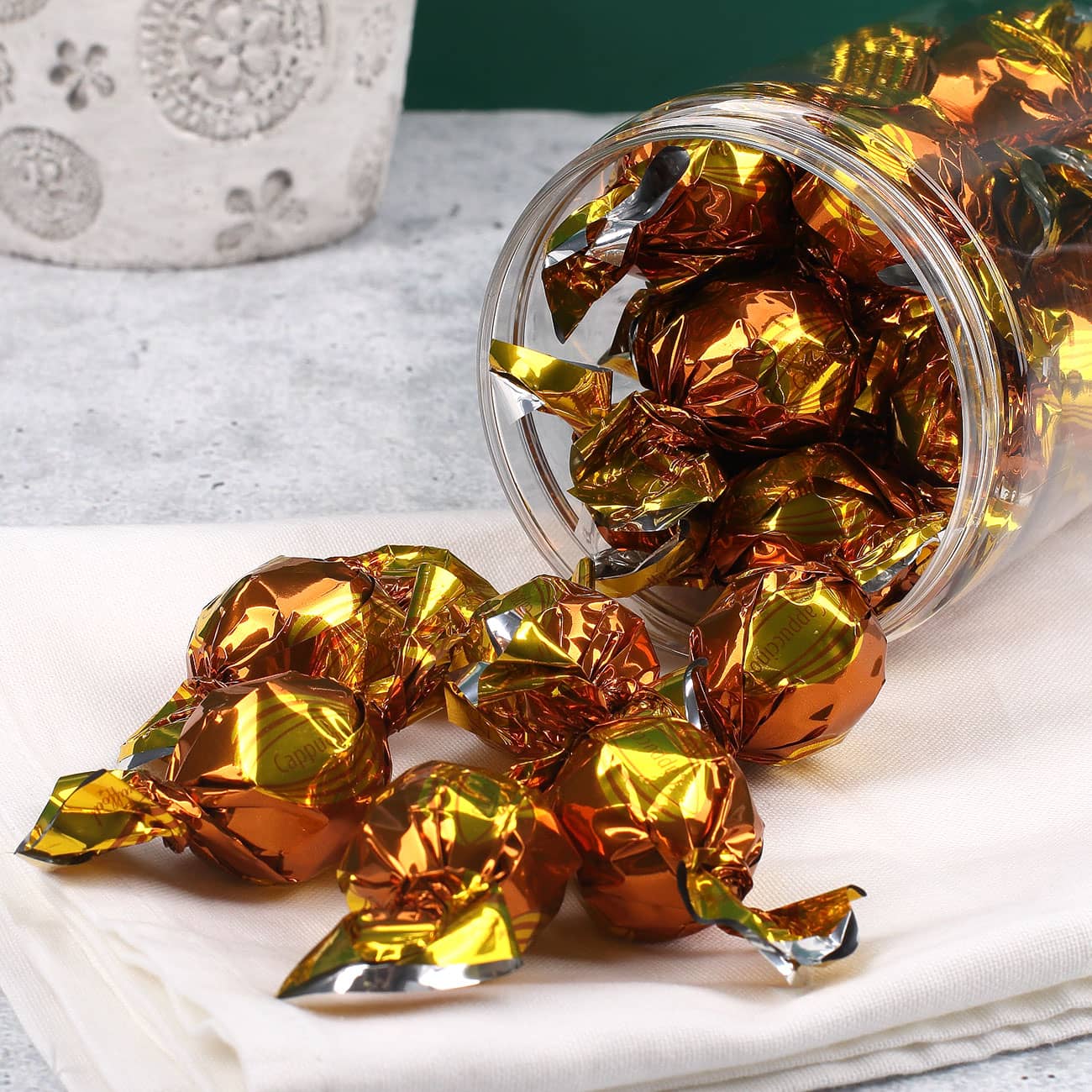 Pralinen einzeln verpackt.