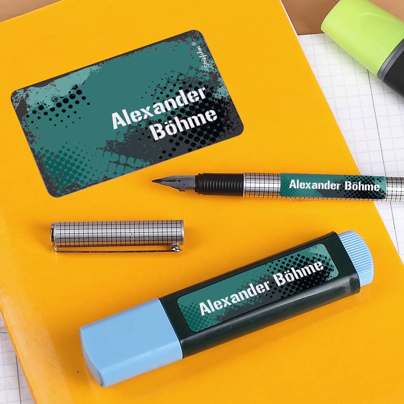 Namensaufkleber für die Schule oder Studium