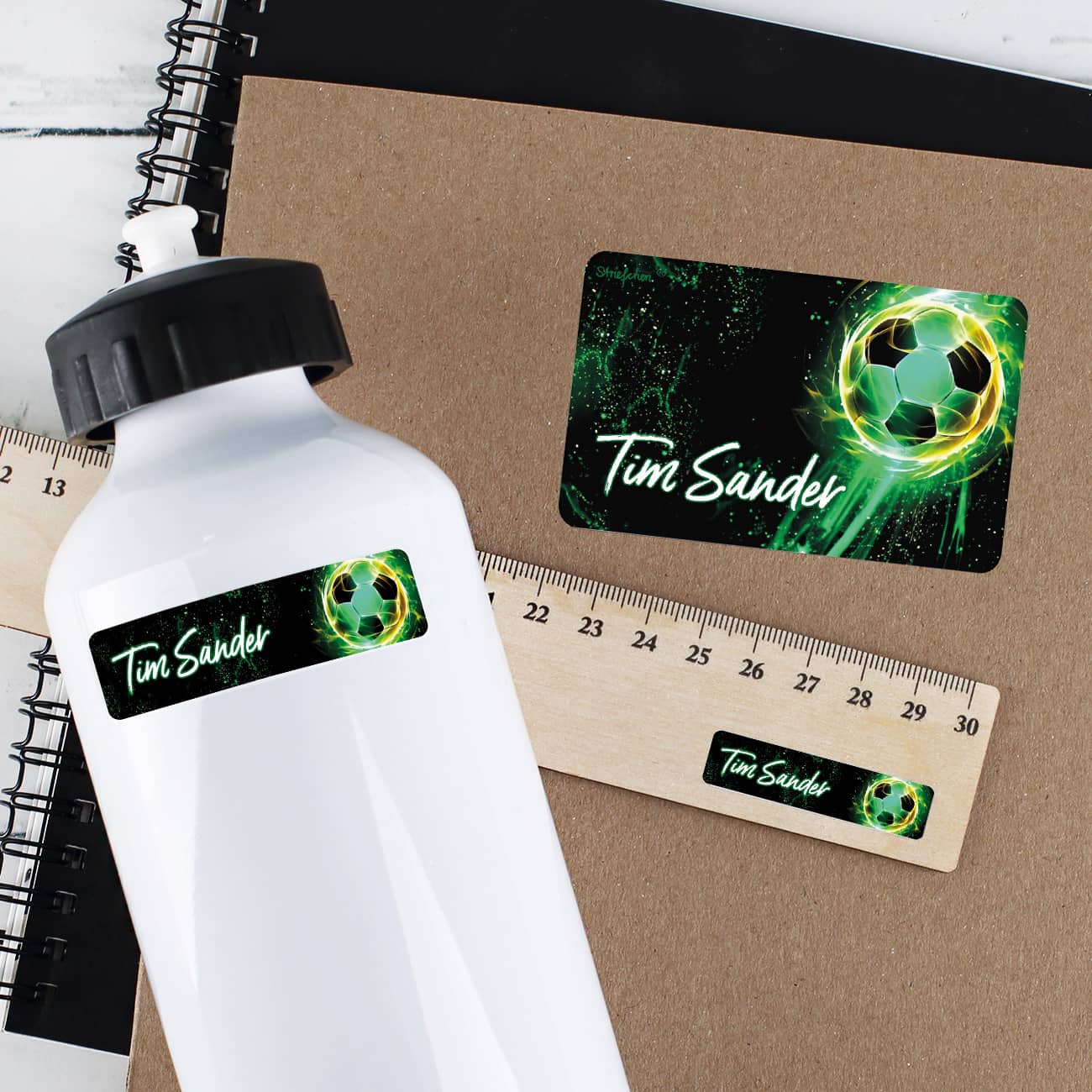 Fußball - Sticker für Schulmaterial, Aufkleber mit Name, wasserfest (100 Stück)