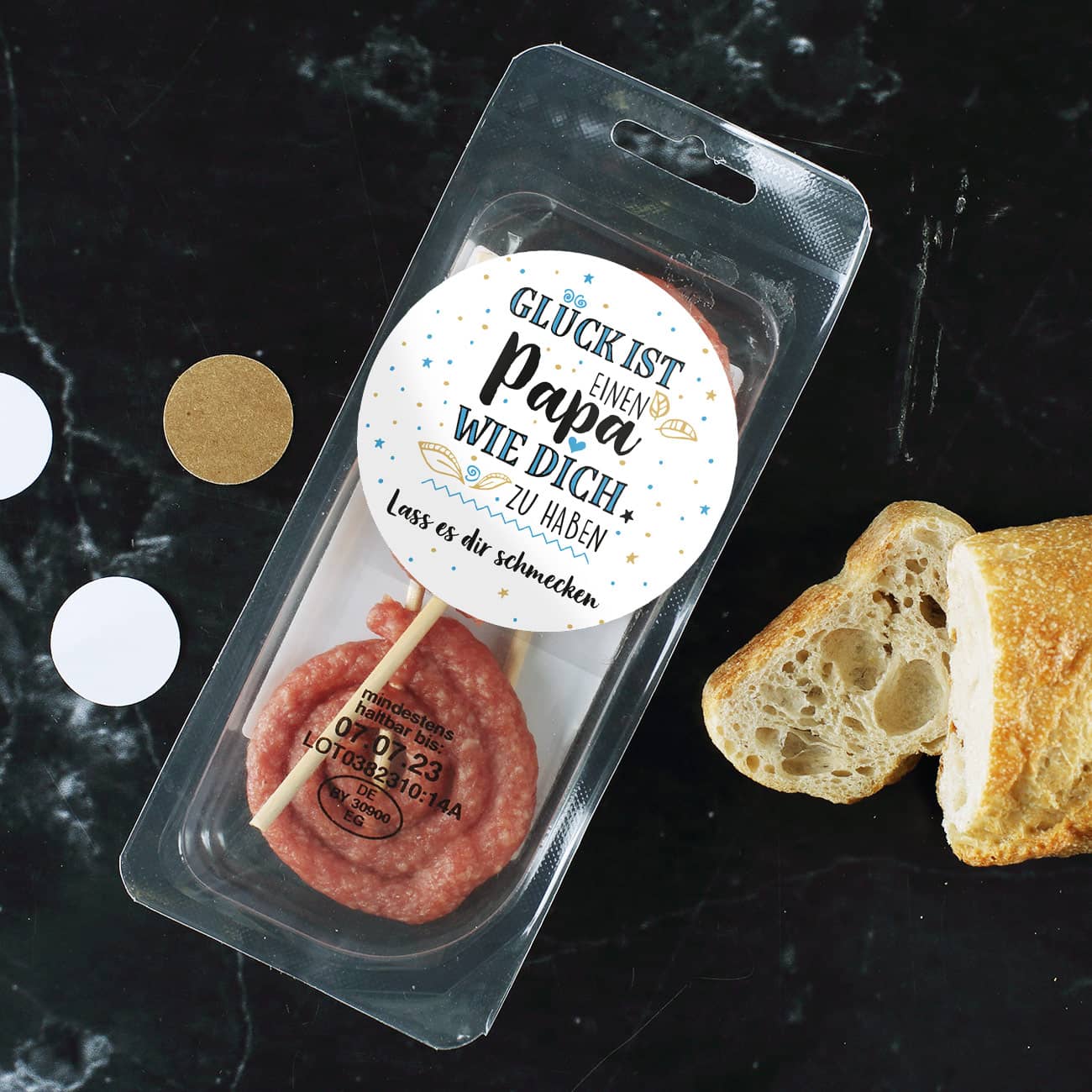 Salamisnack mit Wunschtext für den Papa