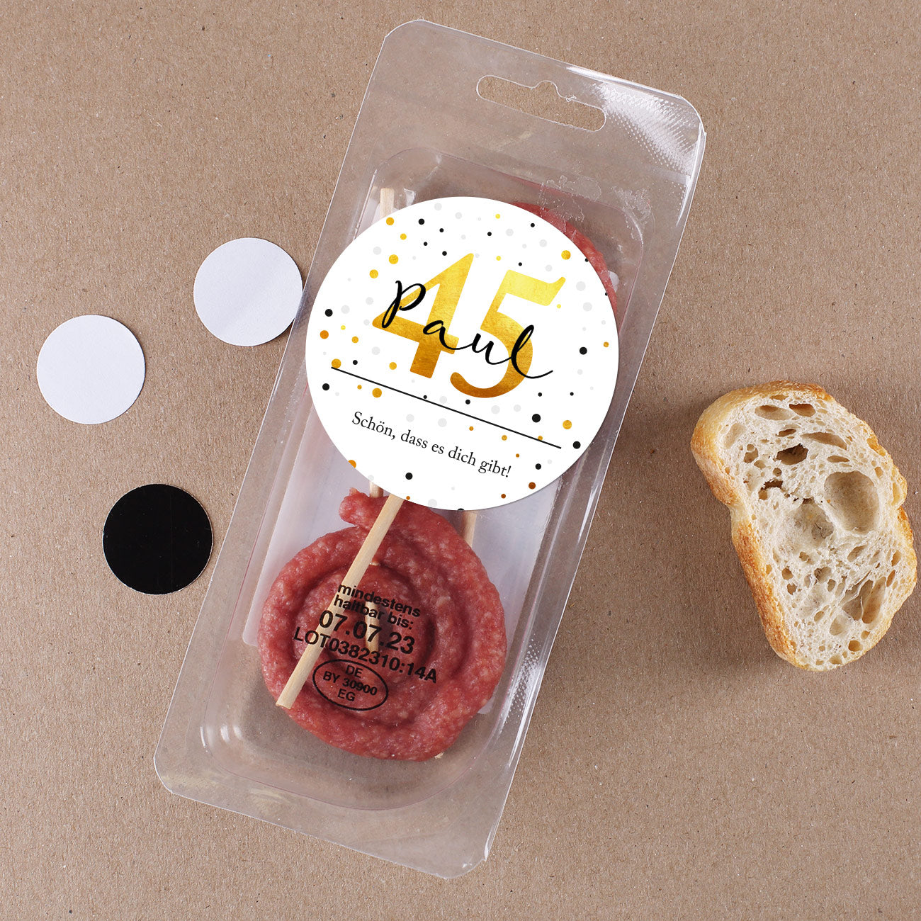 Personalisierter Salamisnack mit Name, Alter und Wunschtext bedruckt