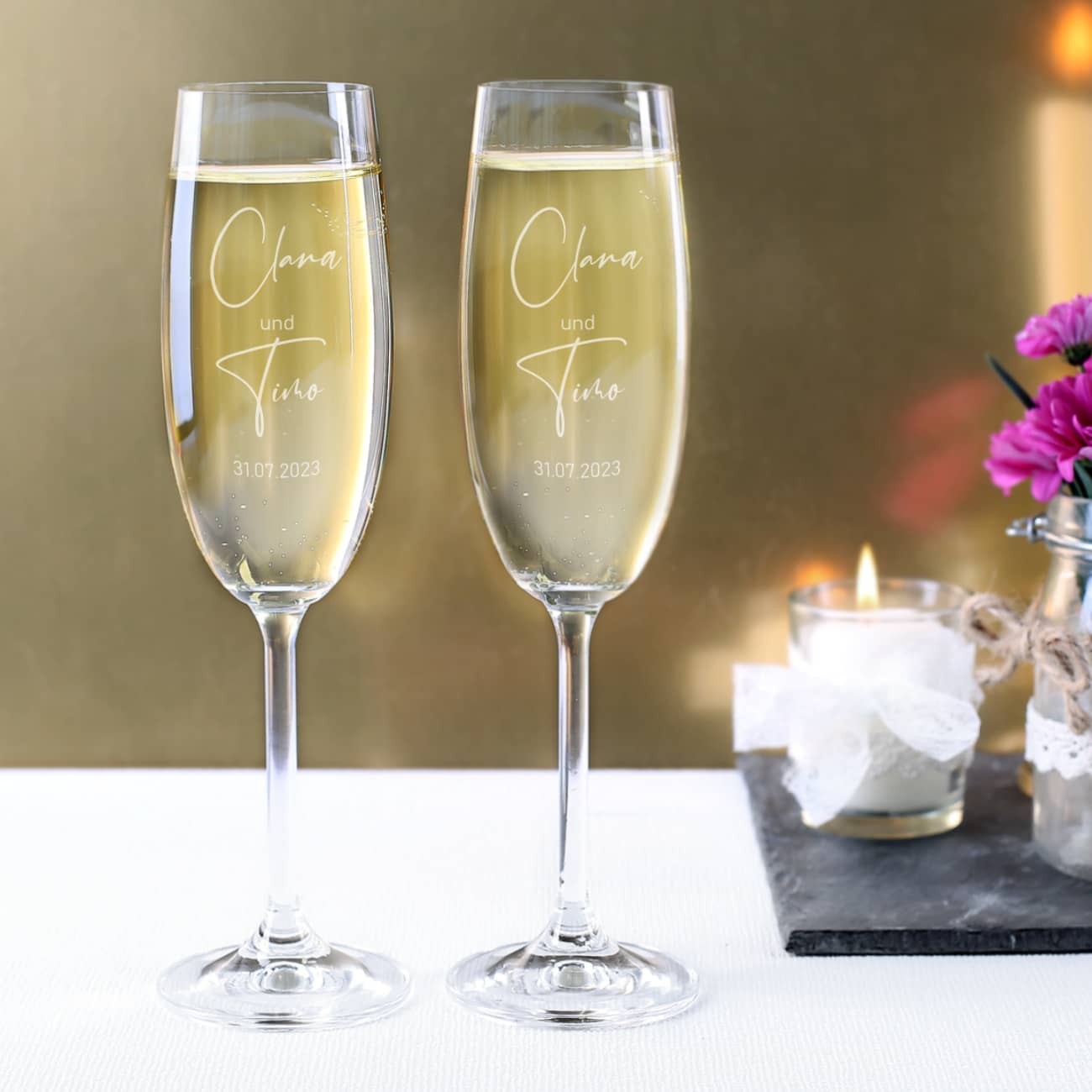 Sektgläser im 2er-Set mit Ihren Wunschangaben graviert