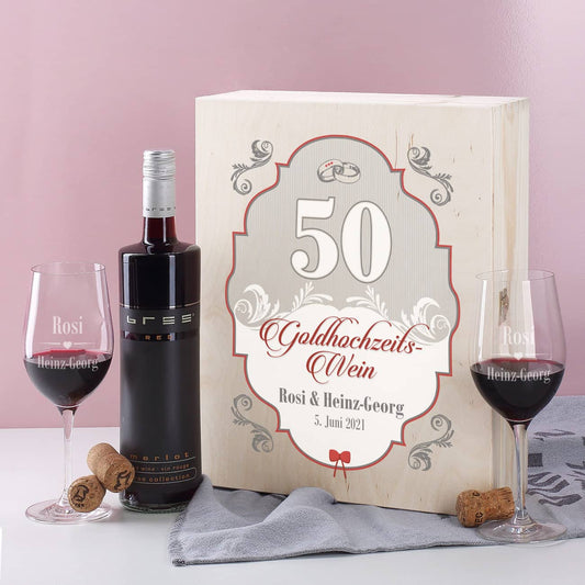Goldhochzeitswein mit zwei gravierten Gläsern in edler Holzbox