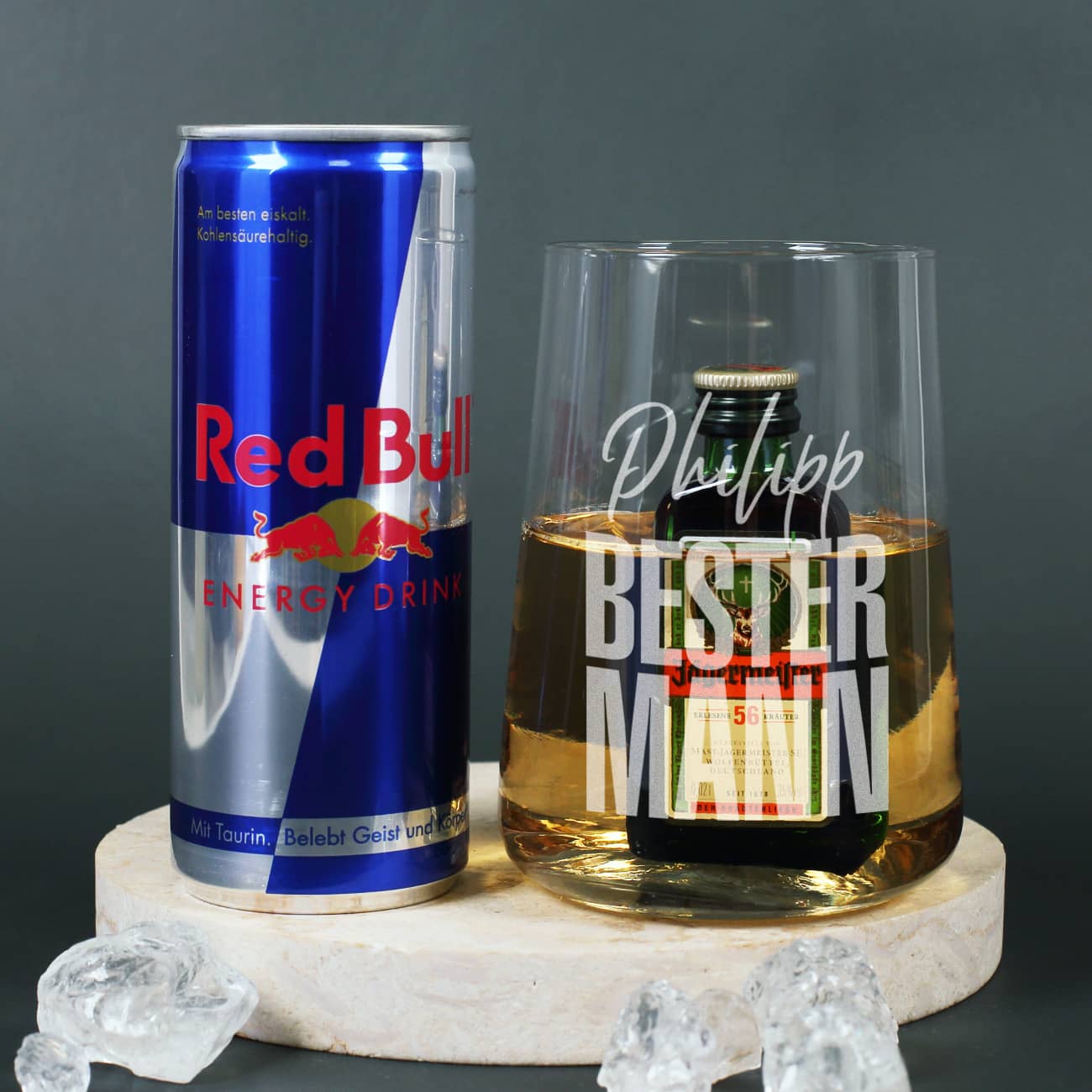 Personalisiertes Glas mit Namensgravur