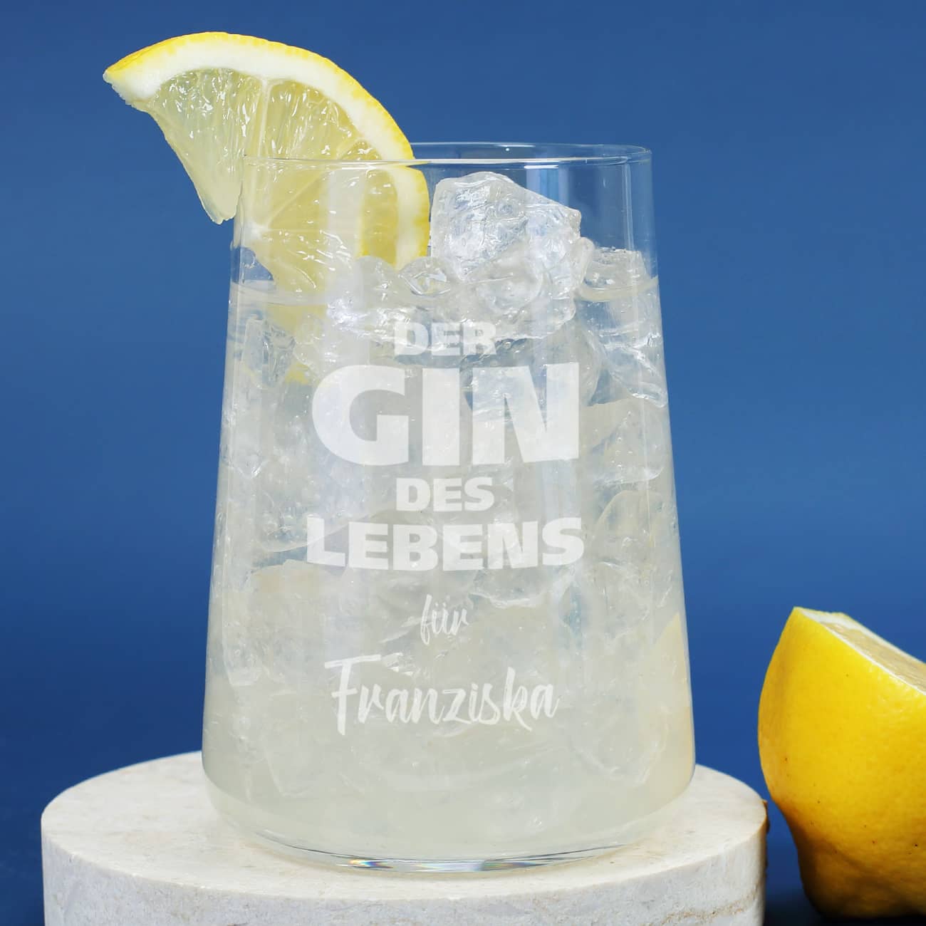 Graviertes Glas für einen Gin Tonic