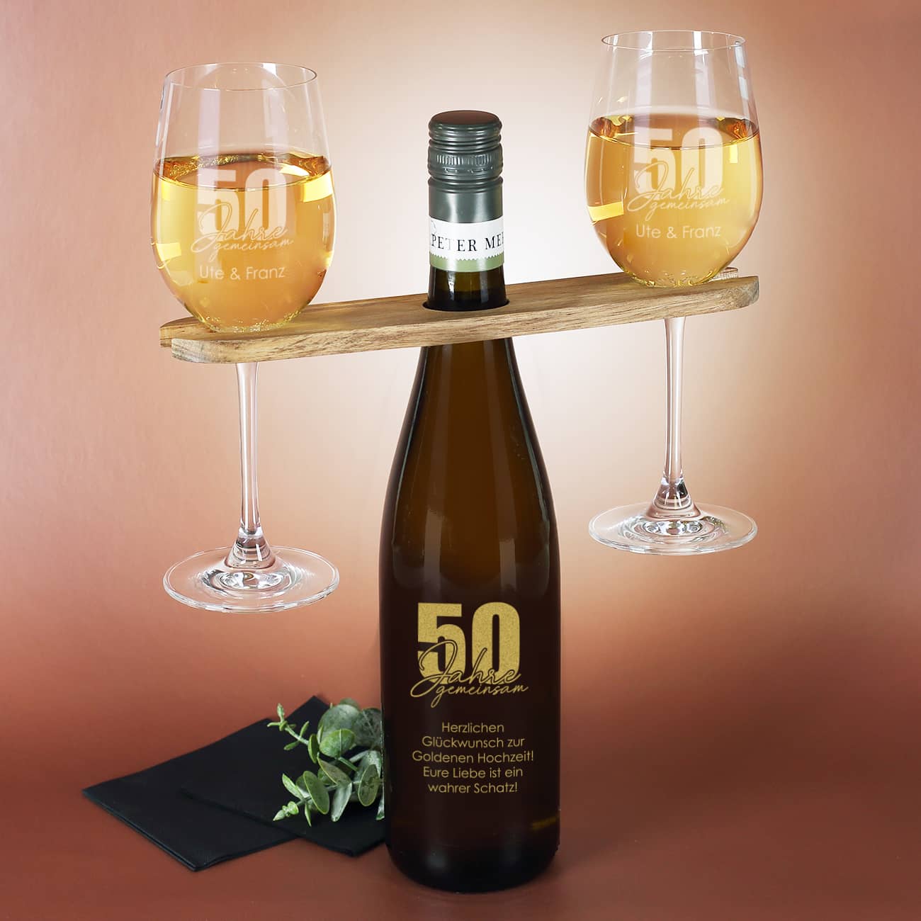 50 Jahre gemeinsam - Geschenkset zur goldenen Hochzeit mit Wein nach Wahl, Wunschnamen und Text