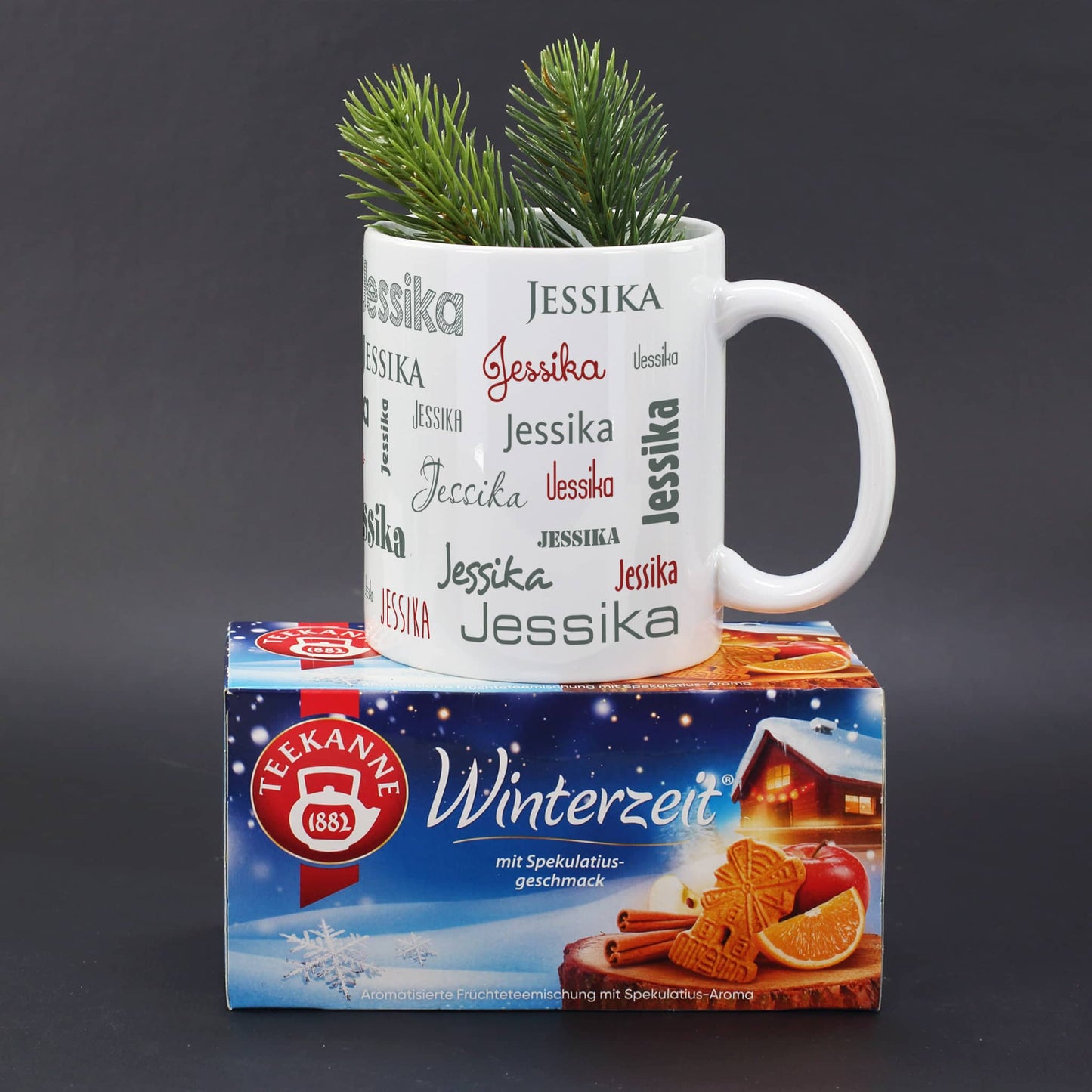 Rundum bedruckte Tasse mit Name nach Wunsch & Packung Tee