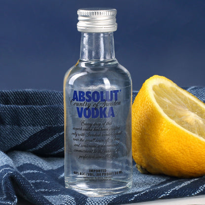 Absolut Vodka Flasche 50 ml Country of Sweden Miniaturflasche