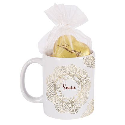 Geschenkset zu Ramadan mit personalisierter Tasse im Mandala-Design und süßer Füllung nach Wahl