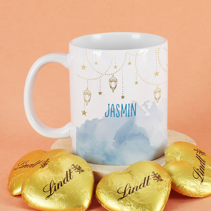 Geschenkset zu Ramadan mit personalisierter Tasse im Laternen-Design und süßer Füllung nach Wahl
