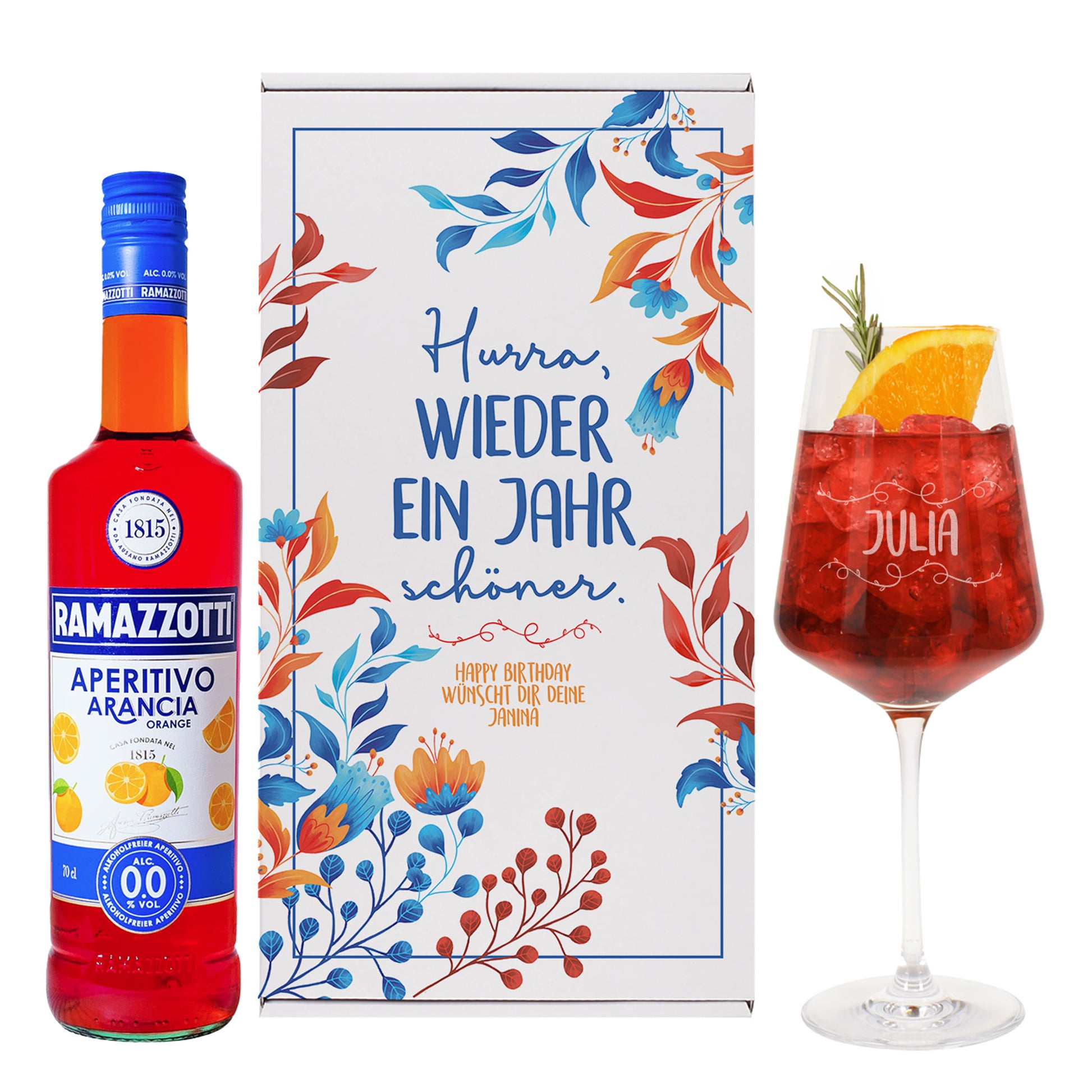 Freigestelltes Bild des gesamten Sets auf weißem Hintergrund