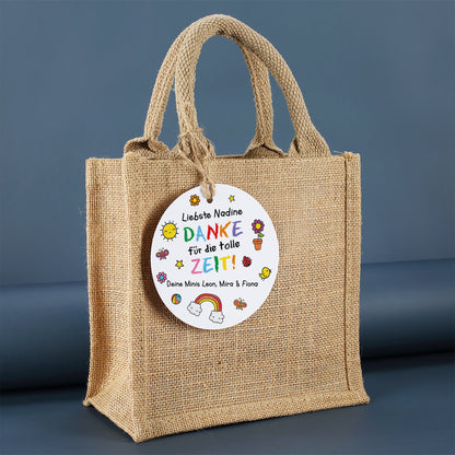 Jute-Geschenktüte mit rundem Anhänger Danke für die tolle Zeit und personalisiertem Wunschtext