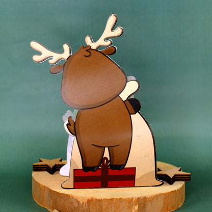 Rückansicht der Rentier-Geschenkverpackung mit weihnachtlichem Geschenk-Motiv