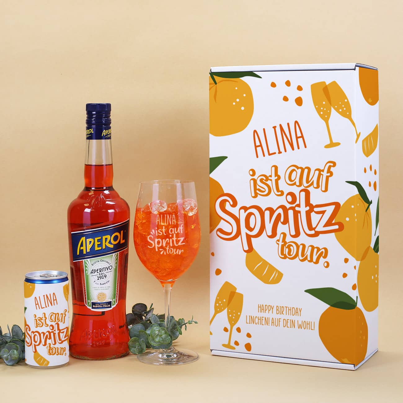 Geschenkset mit Flasche Aperol, Seccodose, Weinglas mit Gravur und Geschenkbox