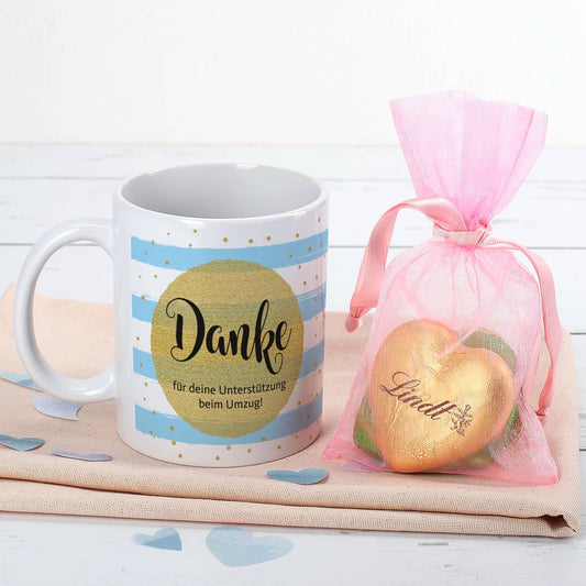 4 Lindt Schokoherzen in einem Organzasäckchen