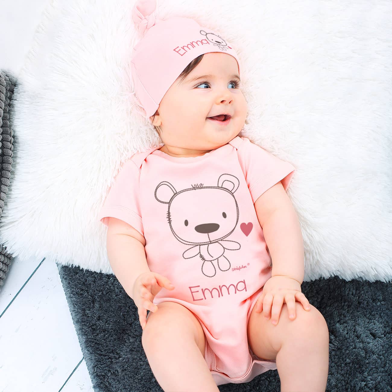 Body und Mütze mit Teddymotiv