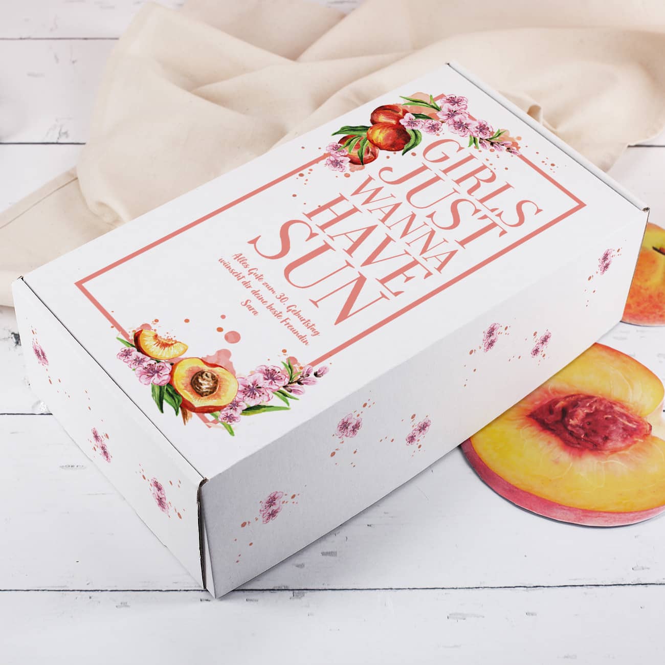 Bedruckte Geschenkbox mit Pfirsich Motiv, Spruch und Ihrem Wunschtext